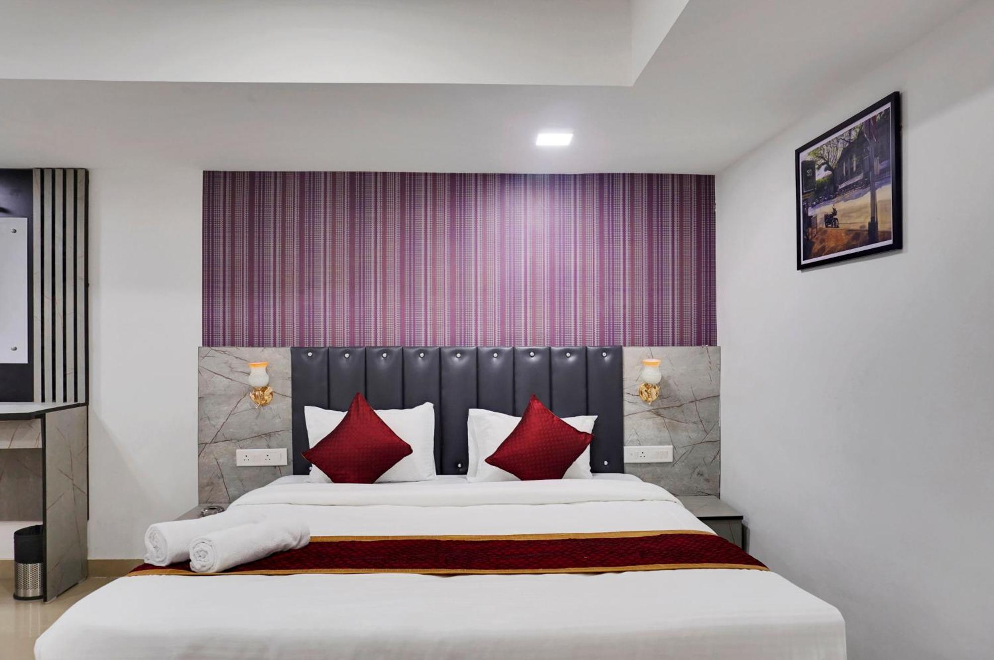 Hotel Orchard Park Pune Extérieur photo
