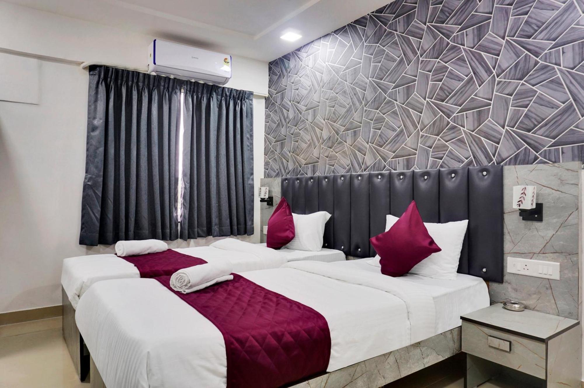 Hotel Orchard Park Pune Extérieur photo